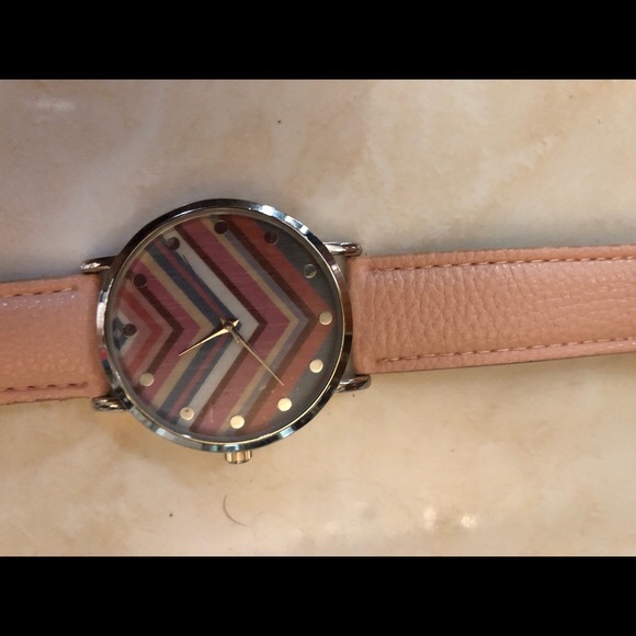 Missoni style watch last day - Picture 2 of 3